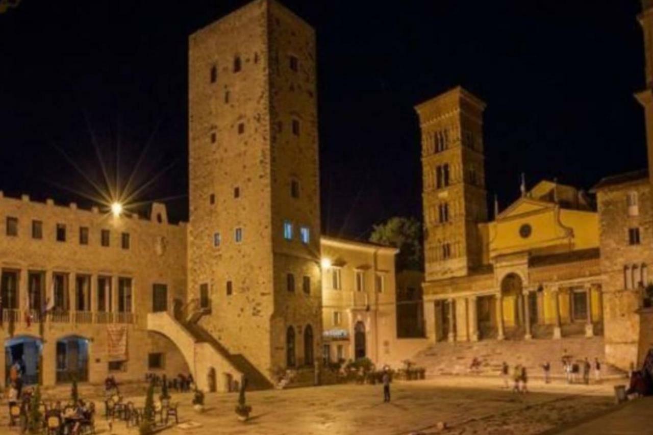 Art Deco City Center Near The Beach! Terracina Ngoại thất bức ảnh